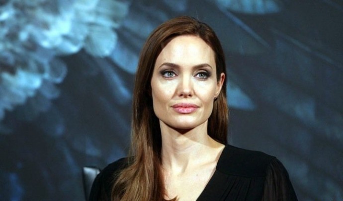 Анджелина Джоли. Американская актриса, режиссер, фотомодель, общественный деятель