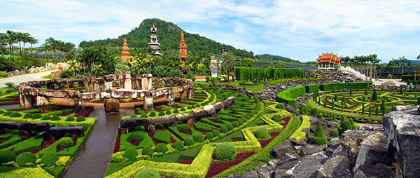 Сад «Suan Nong Nooch» – Таиланд