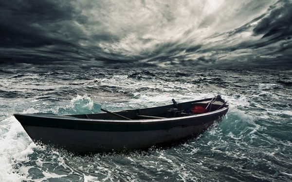 Люди, которых месяцами носило по морю