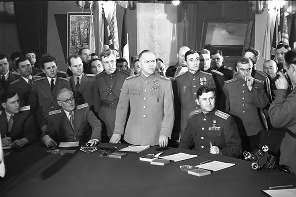 8 мая 1945 года был подписан Акт о капитуляции фашистской Германии