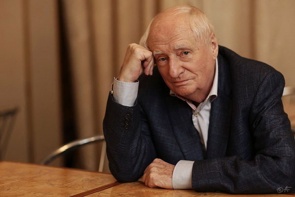 Марк Захаров. Сотворивший чудо...