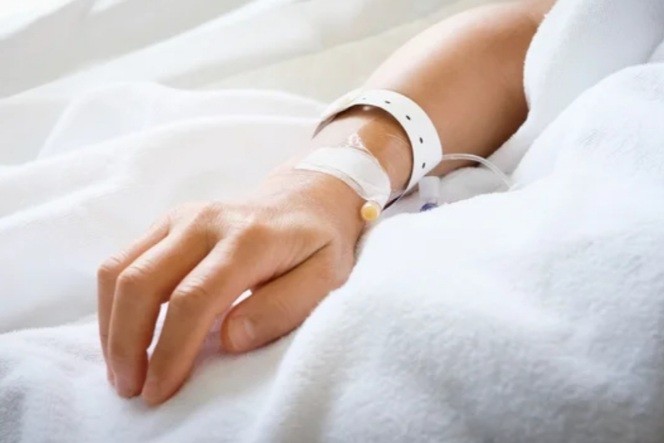 Впавшую в кому женщину чуть не кремировали в Таиланде