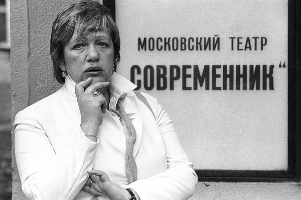 Театральный режиссёр и педагог Галина Волчек