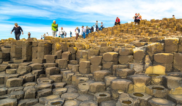   (Giant’s Causeway)