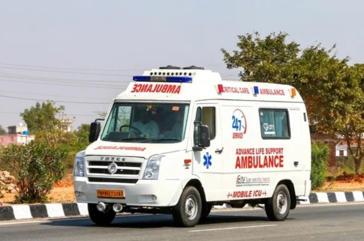 Школьница сделала 100 приседаний по требованию учителя и умерла