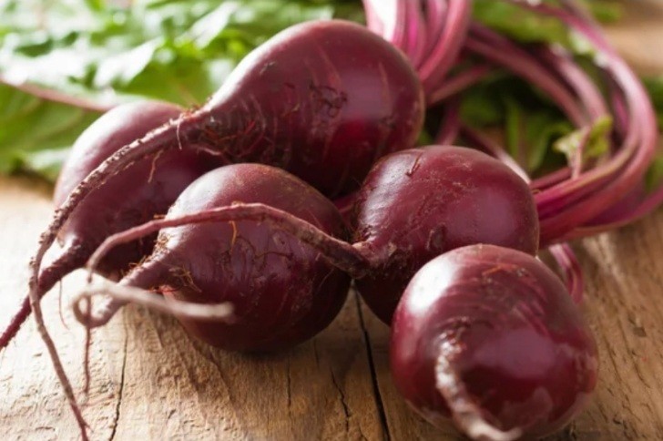Свекла против старения. Ученые выявили неочевидную пользу овоща