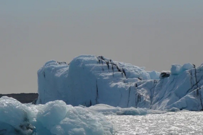 Ледник «Судного дня» начал движение. Чем это грозит планете? Ледник «Судного дня» начал движение. Чем это грозит планете?