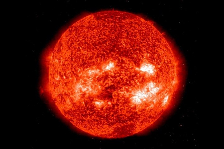 Ученые разгадали 70-летнюю тайну &laquo;невероятного тепла&raquo; Солнца